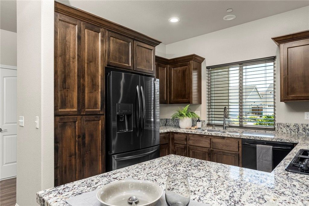 Image 12 of property listing at 2854 Gallatin Gateway, Chico, CA 95973