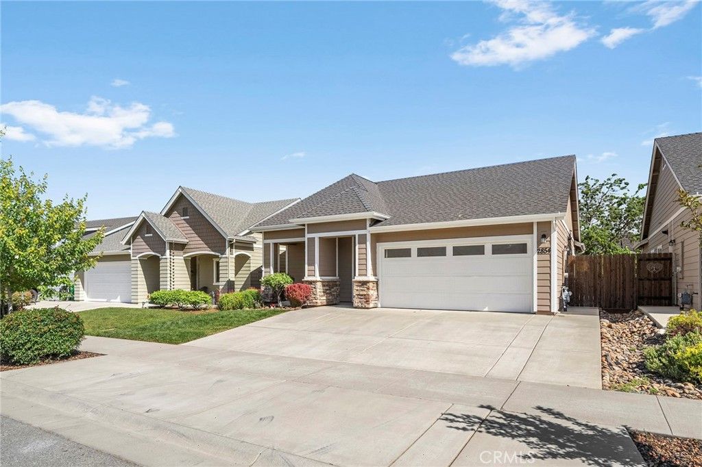 Image 3 of property listing at 2854 Gallatin Gateway, Chico, CA 95973