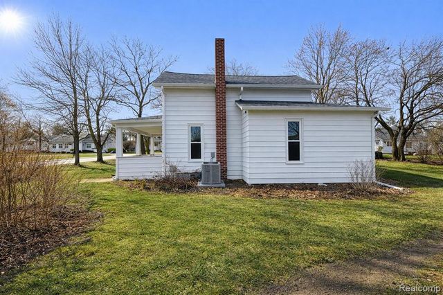 107 E John Street, Durand, MI 48429