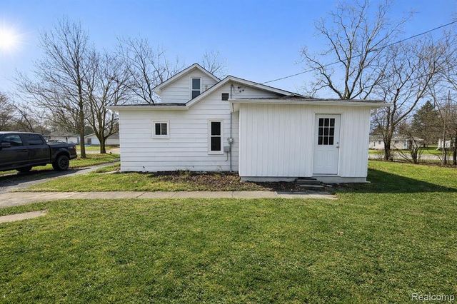 107 E John Street, Durand, MI 48429