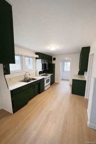 107 E John Street, Durand, MI 48429