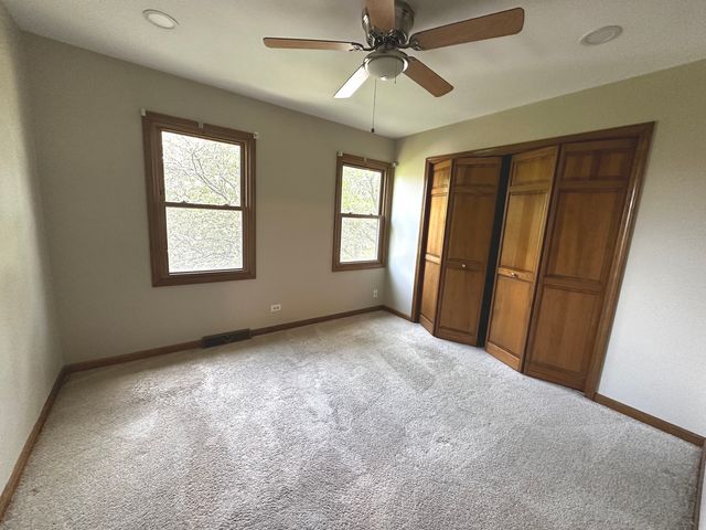 3413 Charlemaine Drive, Aurora, IL 60504