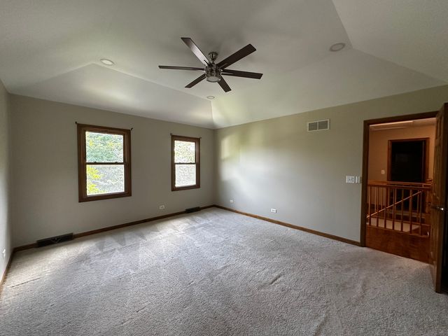 3413 Charlemaine Drive, Aurora, IL 60504