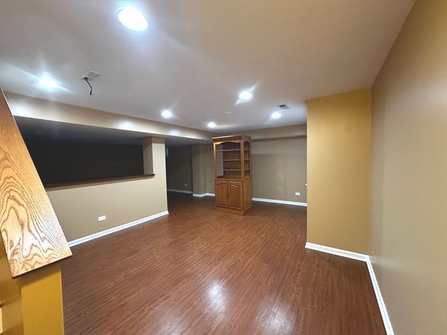 3413 Charlemaine Drive, Aurora, IL 60504