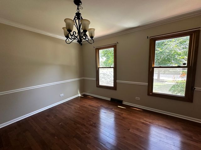 3413 Charlemaine Drive, Aurora, IL 60504