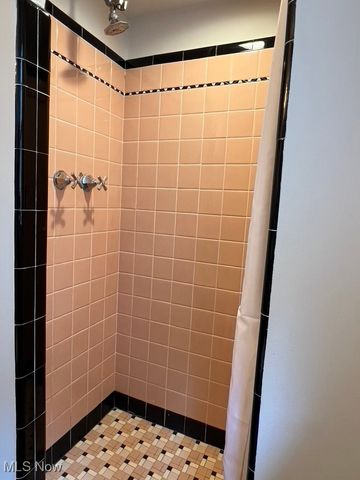 1872 W 47th Street, Cleveland, OH 44102