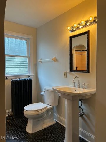 1872 W 47th Street, Cleveland, OH 44102