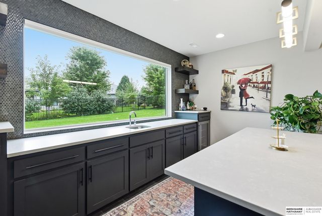 2007 S 211 Street, Elkhorn, NE 68022