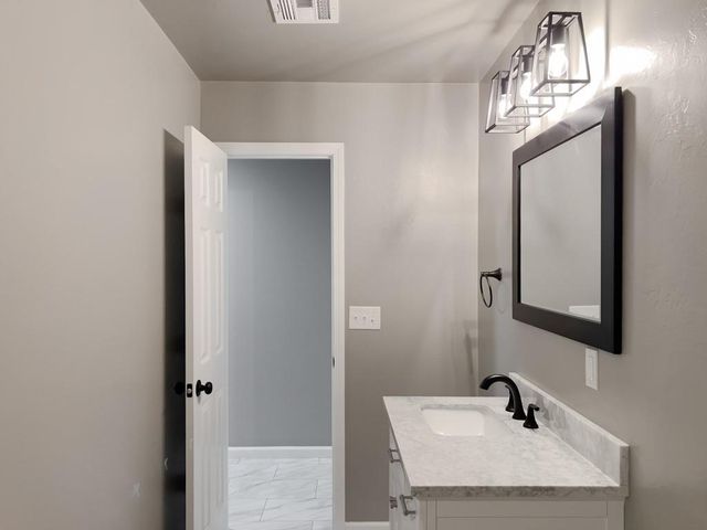 2921 SE 56th Street, Oklahoma City, OK 73129