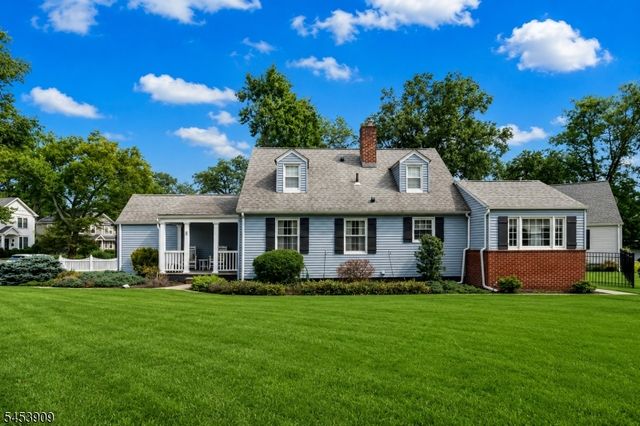 8 CHEROKEE ROAD, Cranford Twp., NJ 07016