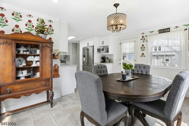 8 CHEROKEE ROAD, Cranford Twp., NJ 07016