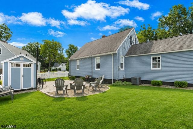8 CHEROKEE ROAD, Cranford Twp., NJ 07016