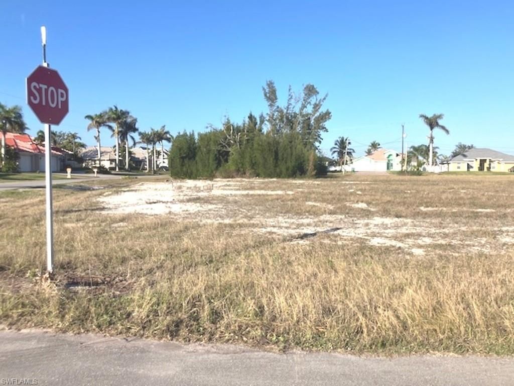 2700 NW 45th AVE, CAPE CORAL, FL 33993 — photo 4
