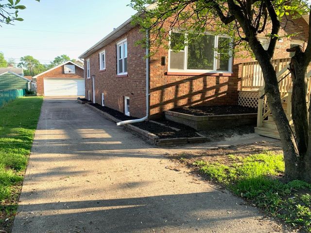 1038 167th Street, Hammond, IN 46324