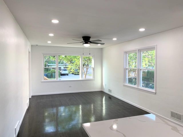 1038 167th Street, Hammond, IN 46324