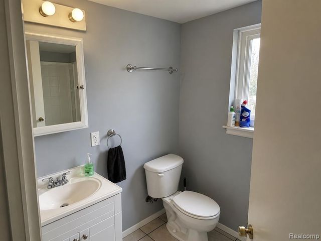 11424 Hazel Avenue, Grand Blanc, MI 48439