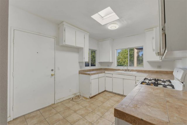 7380 Mohawk st., La Mesa, CA 91942