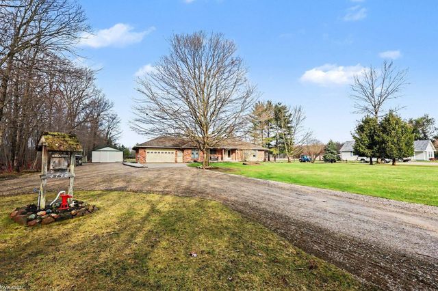 4748 Starville Road, China Twp, MI 48054