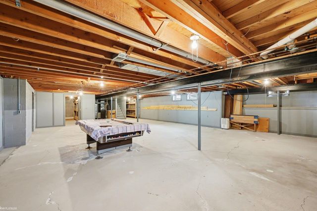 4748 Starville Road, China Twp, MI 48054