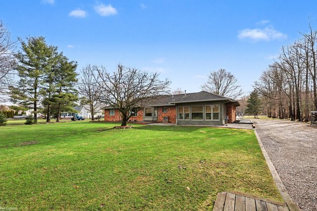 4748 Starville Road, China Twp, MI 48054
