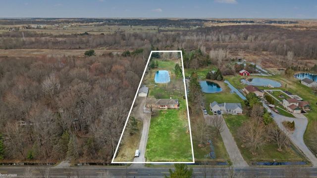 4748 Starville Road, China Twp, MI 48054