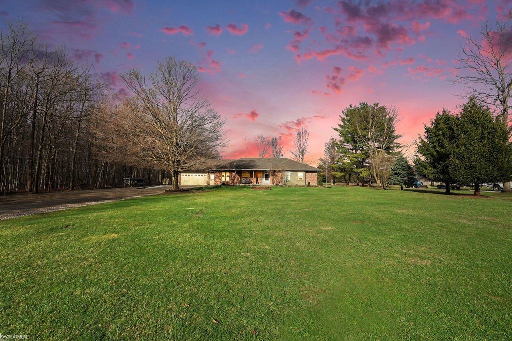 4748 Starville Road, China Twp, MI 48054