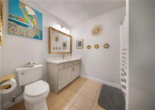 308 St Louis Street 107, Mobile, AL 36602