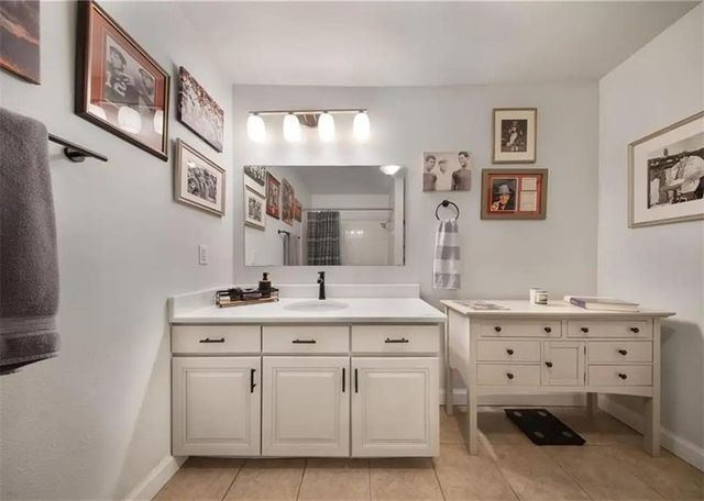 308 St Louis Street 107, Mobile, AL 36602