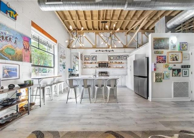 308 St Louis Street 107, Mobile, AL 36602