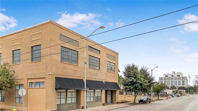 308 St Louis Street 107, Mobile, AL 36602