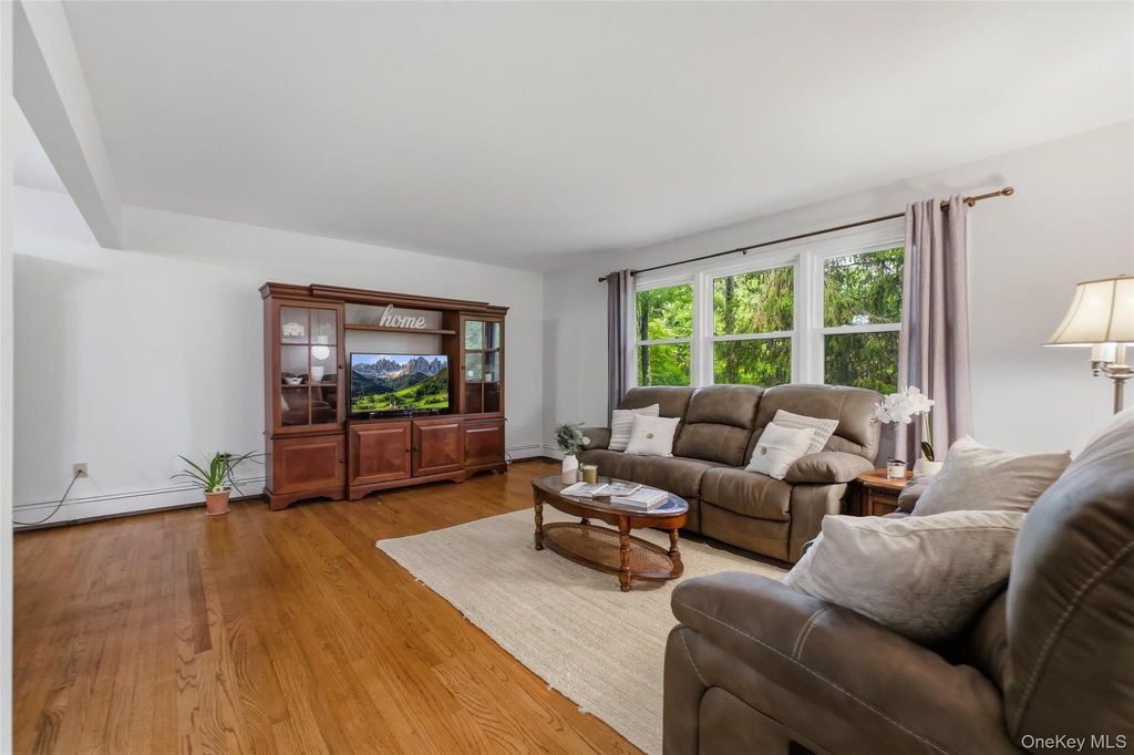 54 Deans Bridge Road, Somers, NY 10589 — photo 3