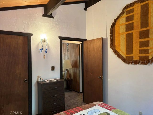 343 Holmes Lane, Sugarloaf, CA 92386