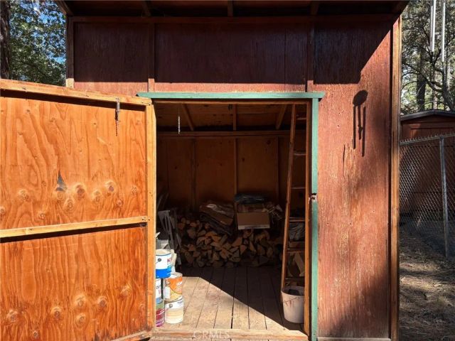 343 Holmes Lane, Sugarloaf, CA 92386