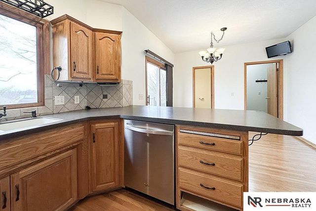 2210 N 151st Street, Omaha, NE 68116