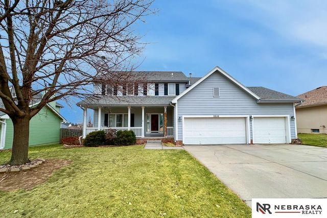 2210 N 151st Street, Omaha, NE 68116