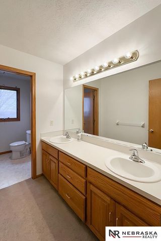 2210 N 151st Street, Omaha, NE 68116