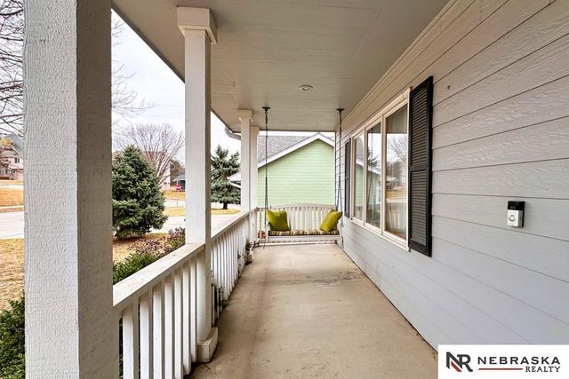 2210 N 151st Street, Omaha, NE 68116