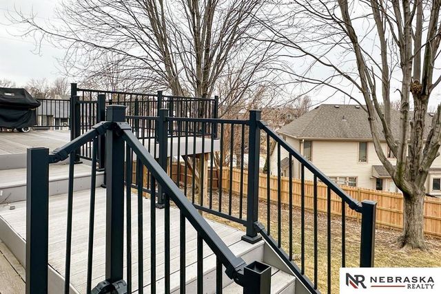 2210 N 151st Street, Omaha, NE 68116