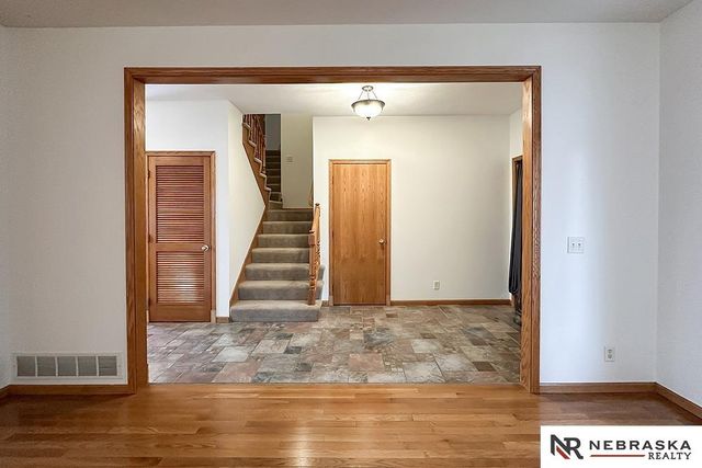 2210 N 151st Street, Omaha, NE 68116