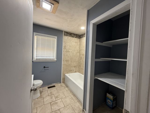 23 Roney Ave, Hohenwald, TN 38462