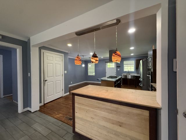 23 Roney Ave, Hohenwald, TN 38462