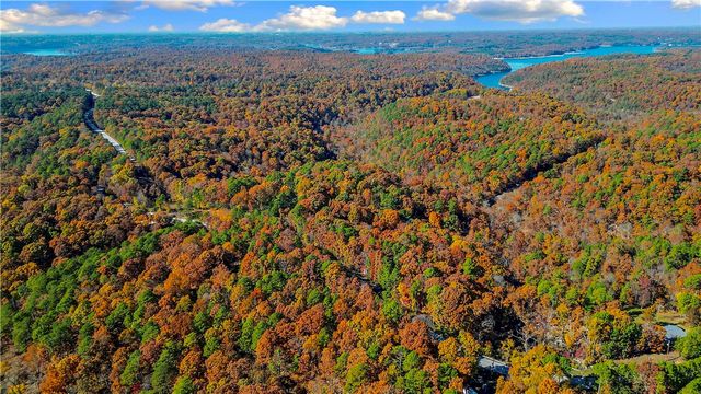 17450 Railroad Cut Road, Rogers, AR 72756