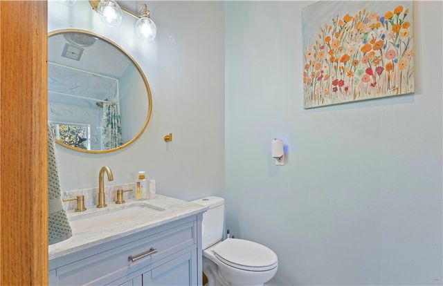 17450 Railroad Cut Road, Rogers, AR 72756