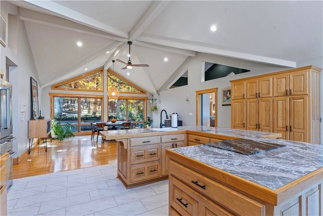 17450 Railroad Cut Road, Rogers, AR 72756