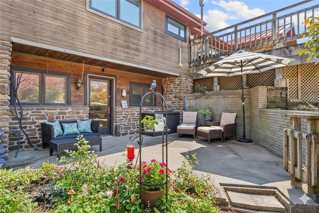 17450 Railroad Cut Road, Rogers, AR 72756