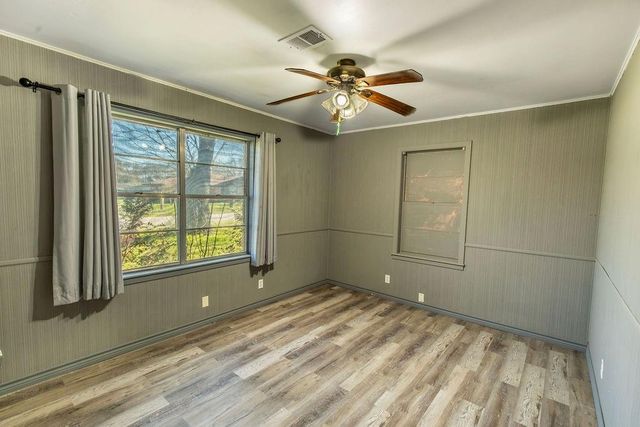 236 Old San Felipe Road, Sealy, TX 77474