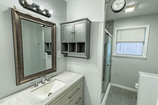 236 Old San Felipe Road, Sealy, TX 77474