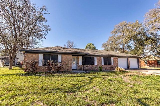 236 Old San Felipe Road, Sealy, TX 77474