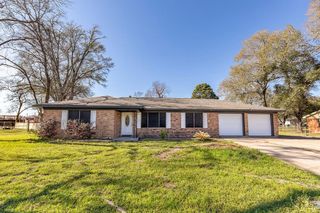 236 Old San Felipe Road, Sealy, TX 77474