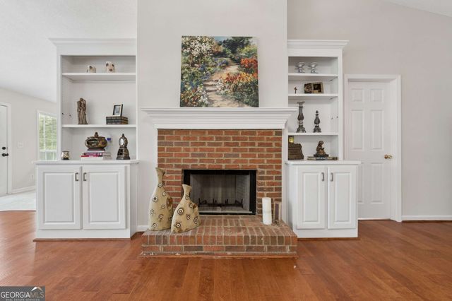 1316 Mandalay Court, Lilburn, GA 30047